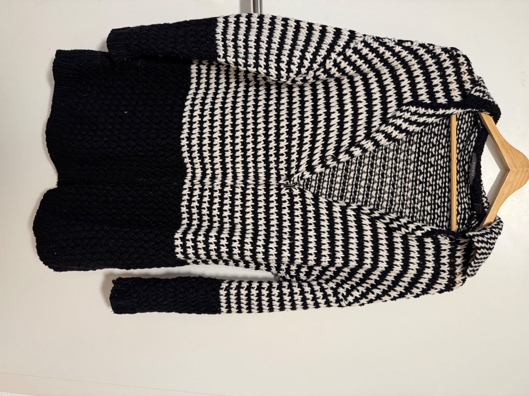 Giacche: Grobe Strickjacke aus Wolle, ESPRIT, Gr. S – Usato da Bubikon venduto da hachia888 3