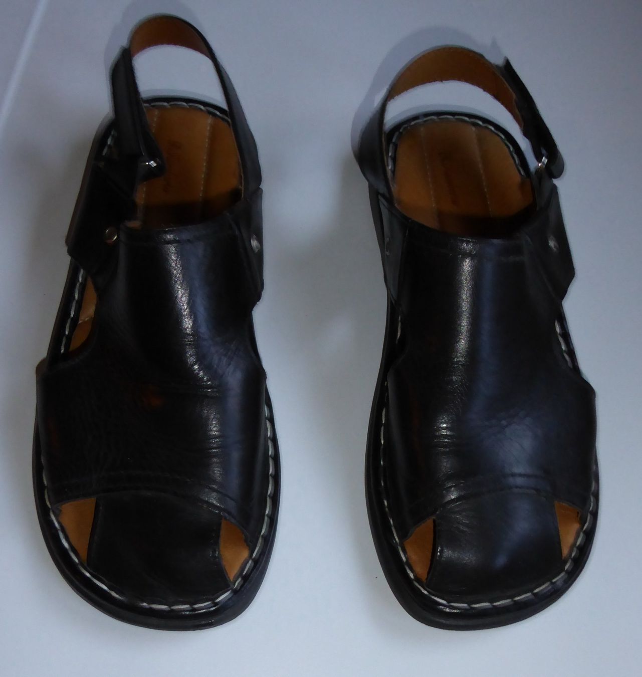 Scarpe da uomo: Herren Sandalen, Leder schwarz Grösse 41 – Usato da Spreitenbach venduto da Turbo_1105