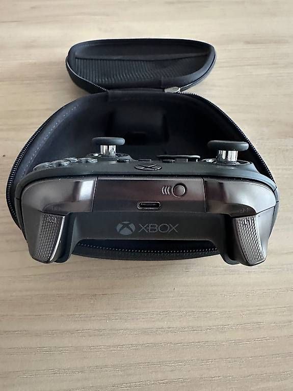 Controller: Xbox One -Elite Series 2 Controller Wireless – Usato da Gebenstorf venduto da Nerdtopia 2