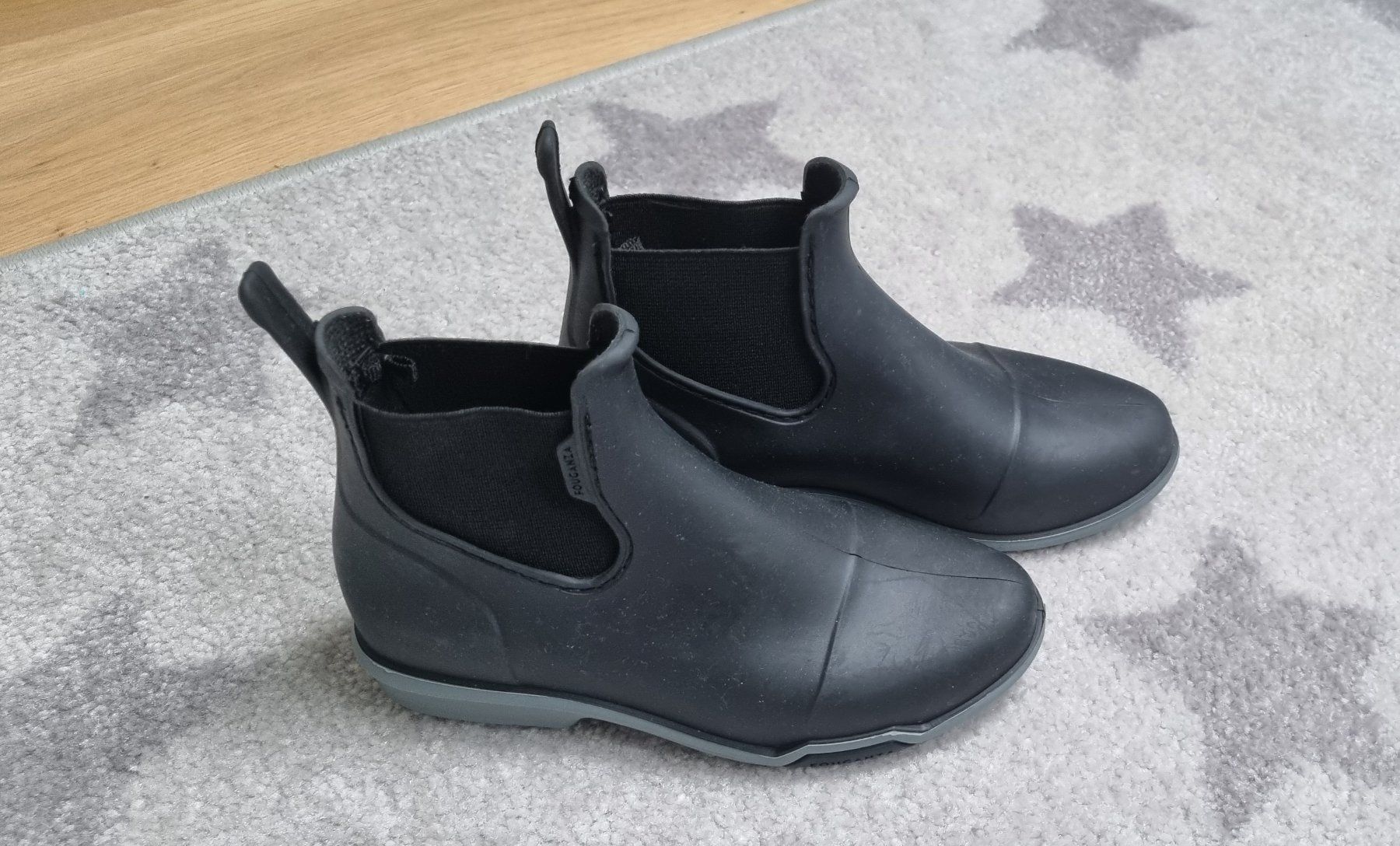 Decathlon Scarpe per ragazzi: Reitstiefel Gr. 30 neu – Nuovo (secondo la descrizione) da Niederglatt ZH venduto da Carbon88