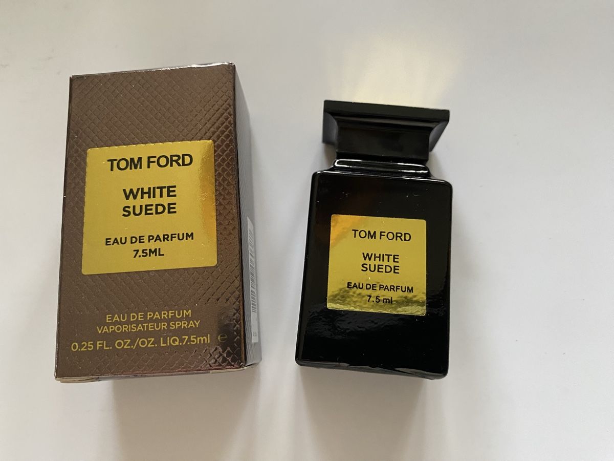 Tom Ford Profumi & Eau de Toilette: Miniature Tom Ford White Suede – Nuovo e nell'imballaggio originale da Bouveret venduto da wes_7zll