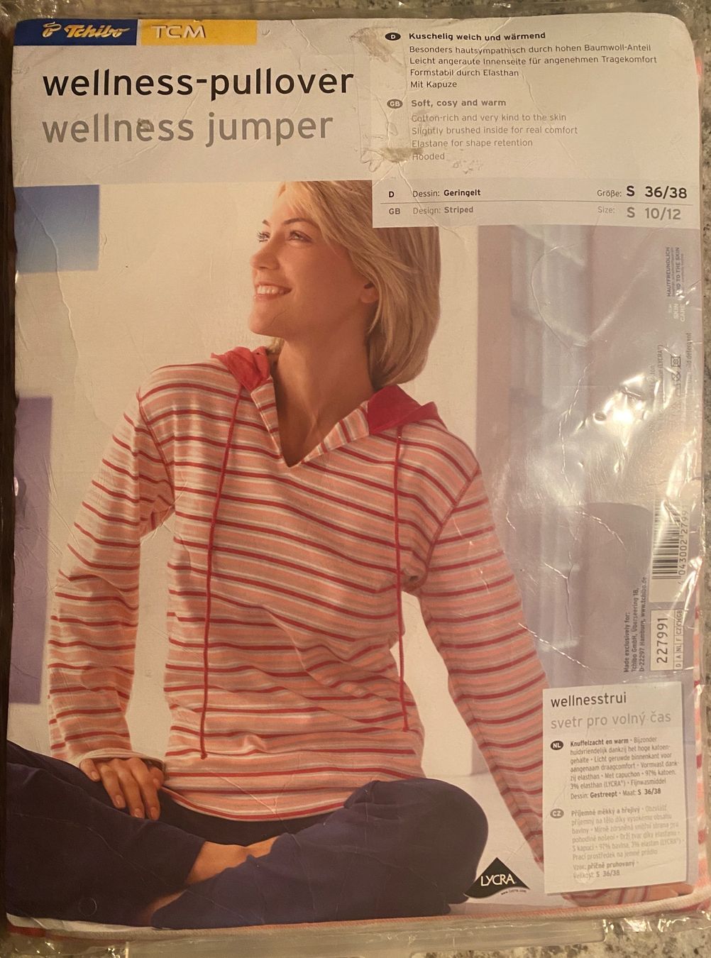 Pulls & Sweat-shirts: Pullover – Neuf avec emballage d'origine à Humlikon par enersana