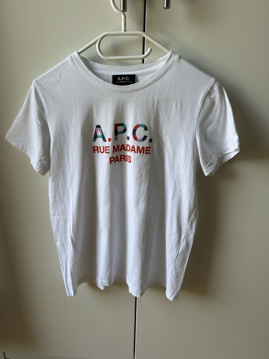 Apc T-shirt: T-shirt A.P.C.  Blanc Taille M  – Usato da Carouge GE venduto da Dom19dom19 1