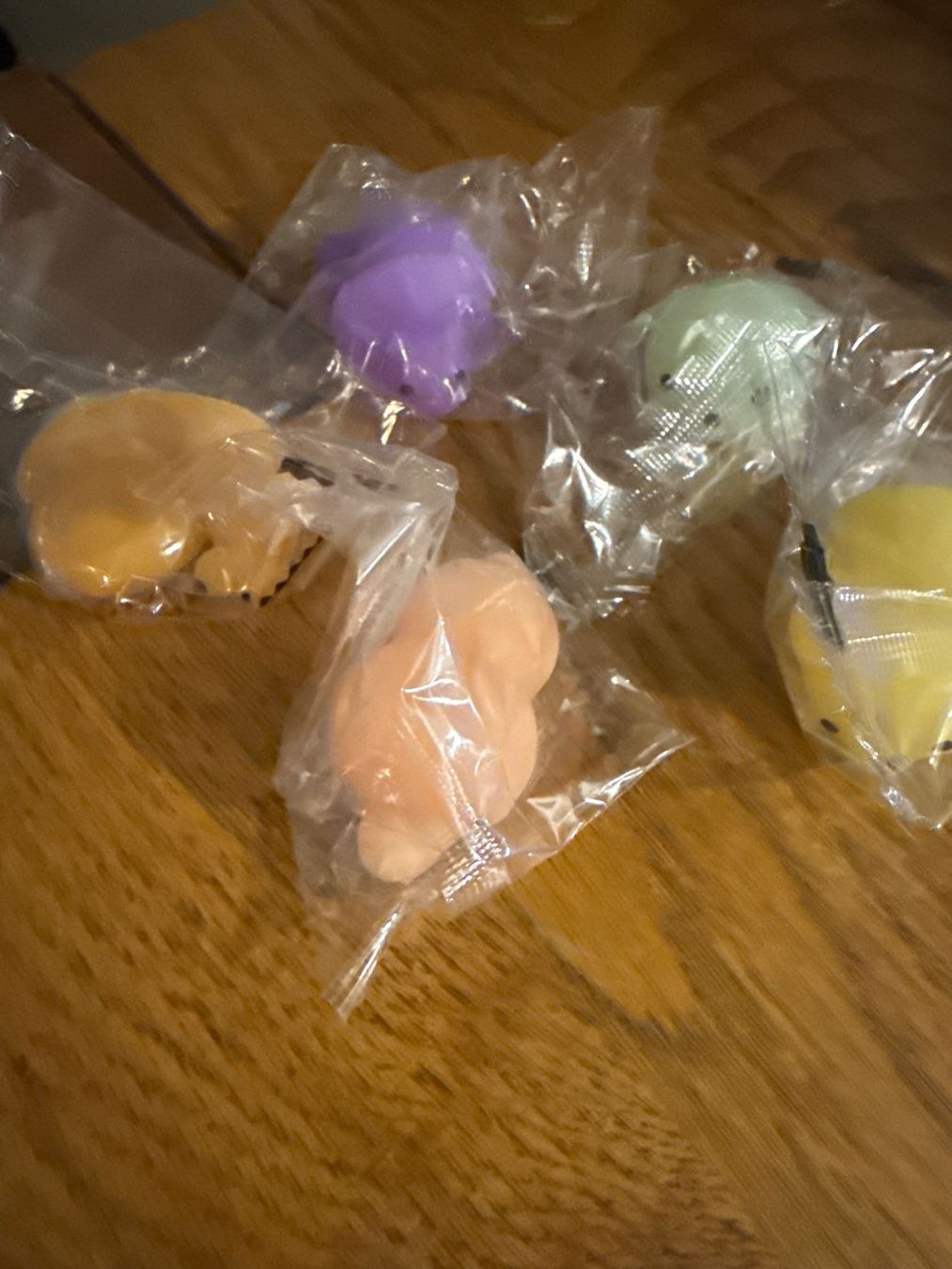 Spielzeuge: 5x Squishies -Tiere-Stressabbau-Einschulung-Konzentration – Neu und originalverpackt aus Teufenthal AG von MeineSchatztruhe