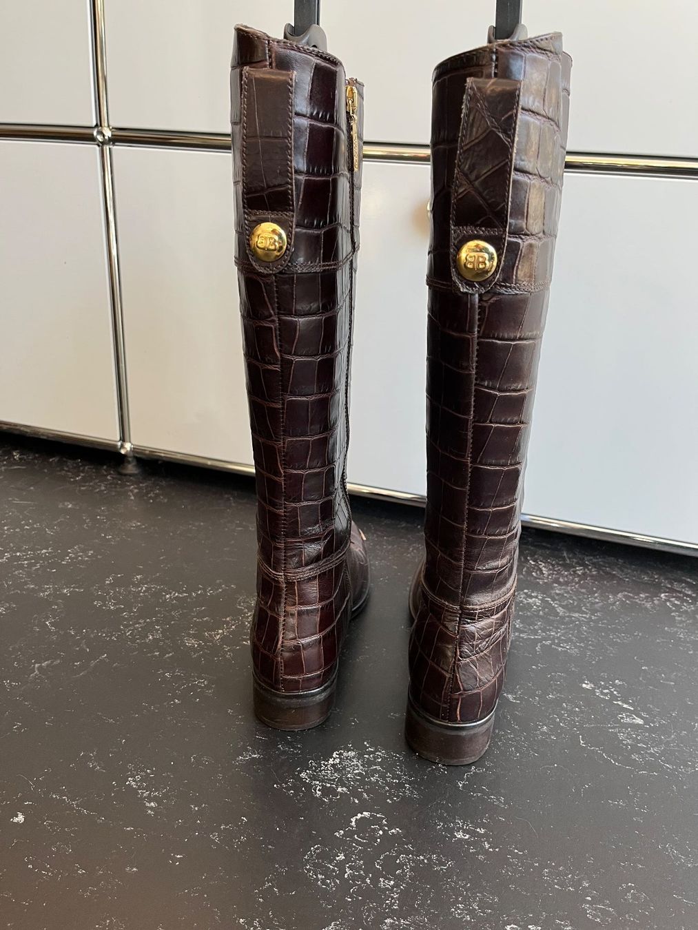 Scarpe da donna: Braune Stiefel Kroko-Look Grösse 38 – Usato da Basel venduto da Corinna58 2