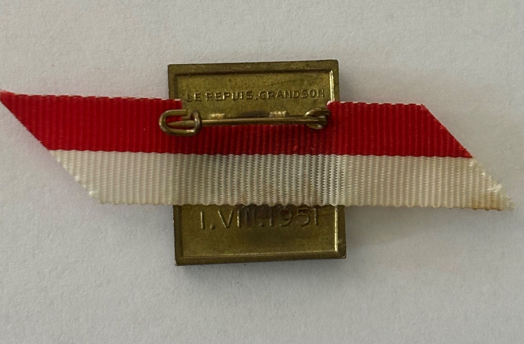 Plaquettes & Badges: 1. August Abzeichen 1951,  Bundesfeier – D'occasion à Frauenfeld par Merk52 1