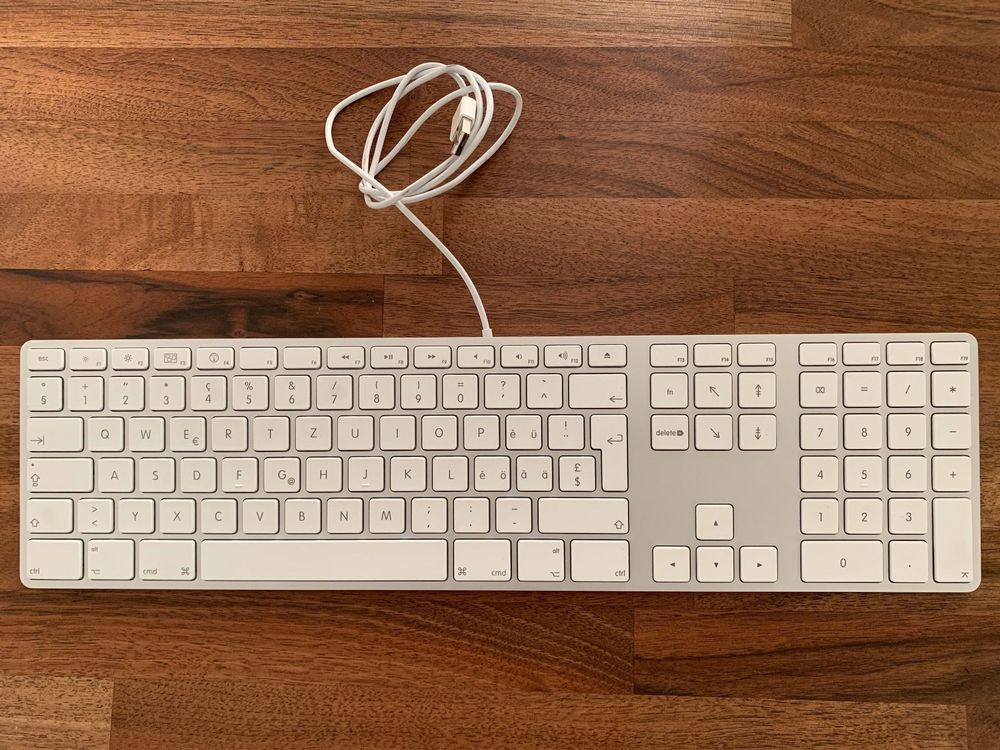 Apple Keyboard A1243 CH-Layout | Kaufen Auf Ricardo