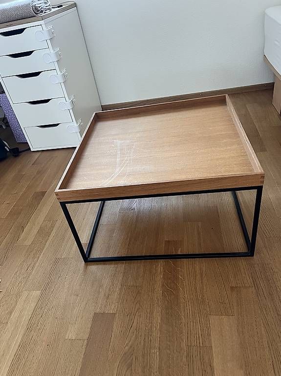 Tische: Neuwertiger Holztisch – Gebraucht aus Maur von Franzifisch 1