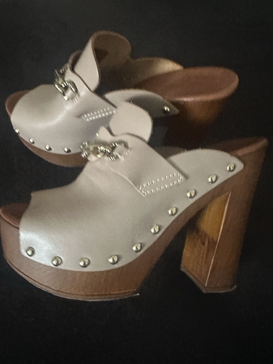 Guess Scarpe da donna: Neue Guess Schuhe! – Nuovo (secondo la descrizione) da Niederrohrdorf venduto da Guido.B 1