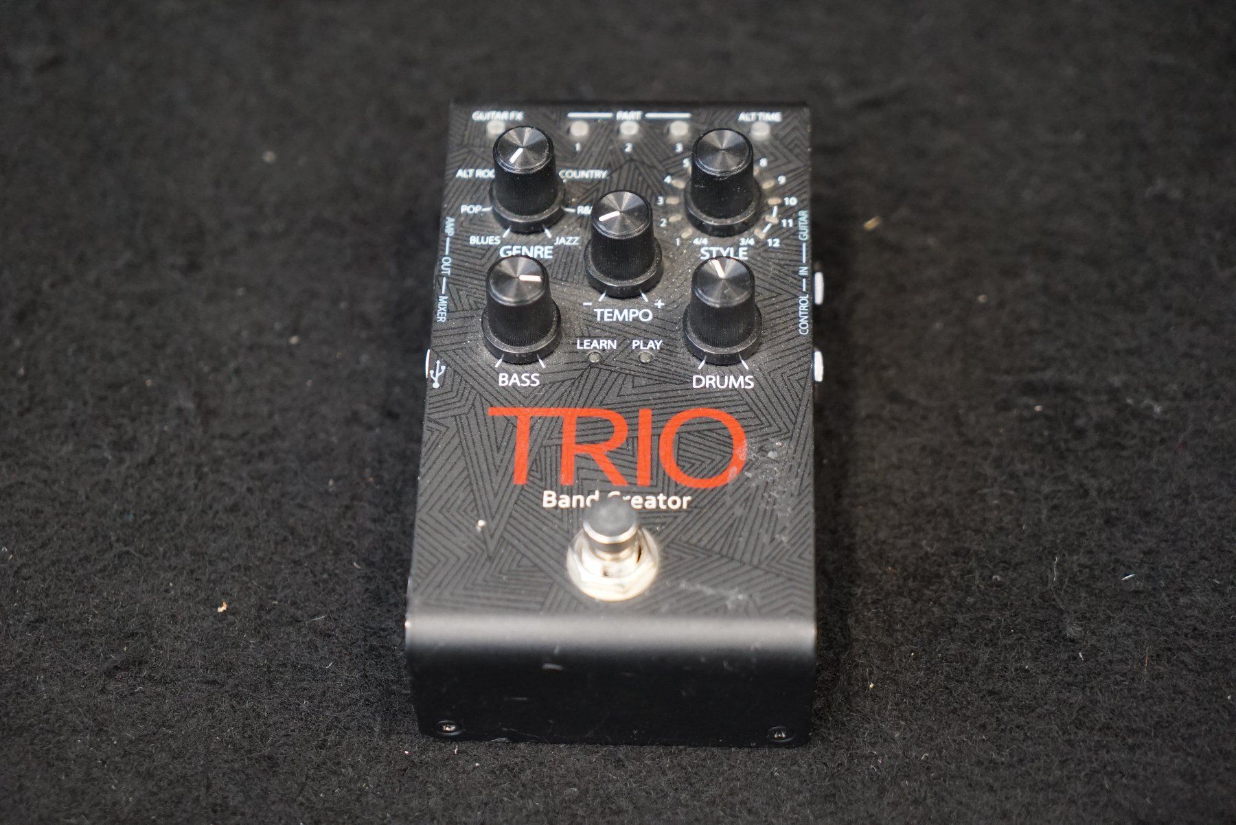 Strumenti musicali: Digitech Modell: Trio - Band Creator Pedal schwarz – Usato da Ortschwaben venduto da Musictrade