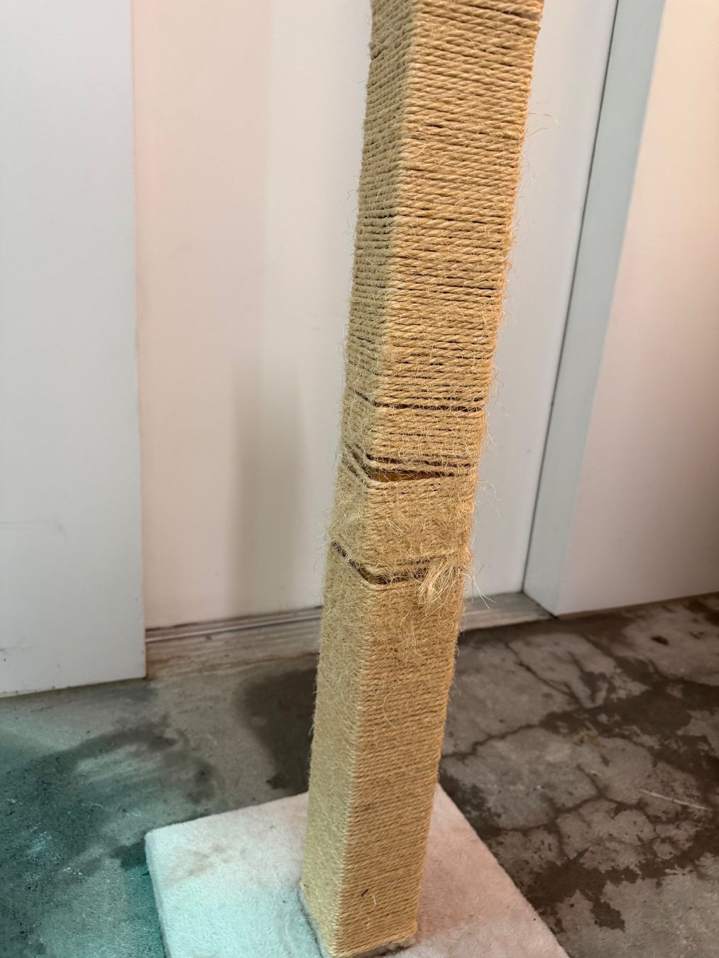 Tiragraffi: Kratzbaum AniOne – Usato da Zürich venduto da Alois_ 1