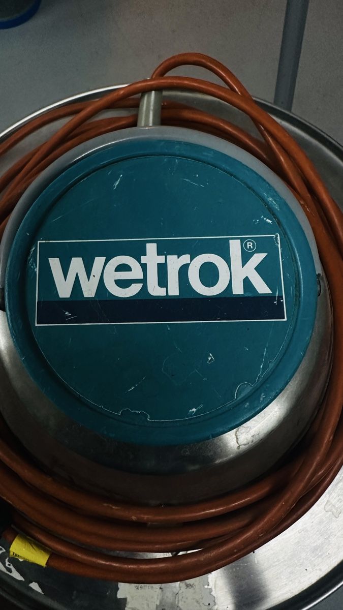 Wetrok Aspirateurs & Accessoires: Wassersauger – D'occasion à Oberbuchsiten par Schmbe