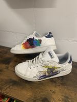 Adidas Turnschuhe weiss Custom Grösse 42 gut
