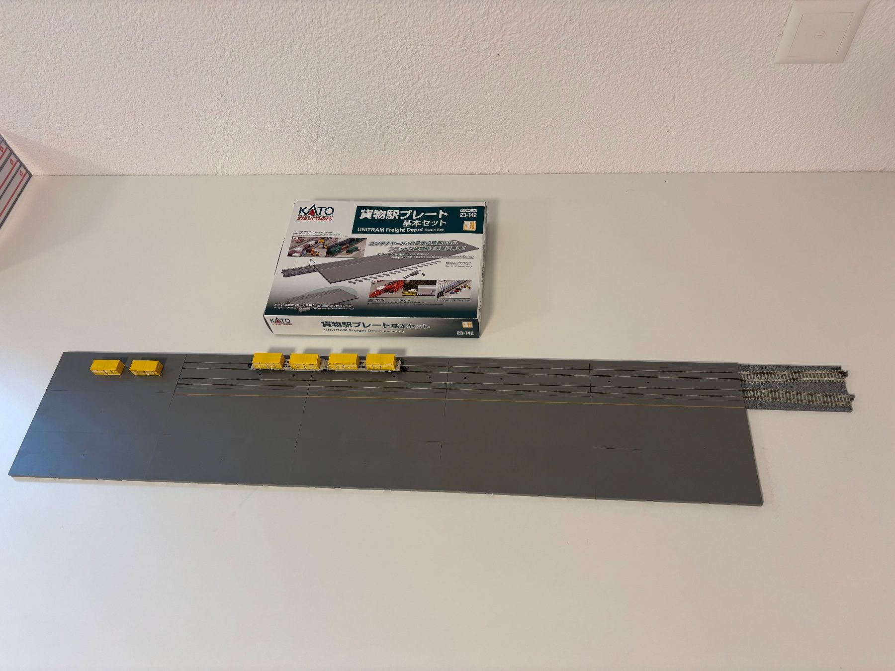 Kato Modellini di ferrovie: KATO 23-142 Container Terminal Basic Set – Usato da Lengnau AG venduto da Chefe43 4