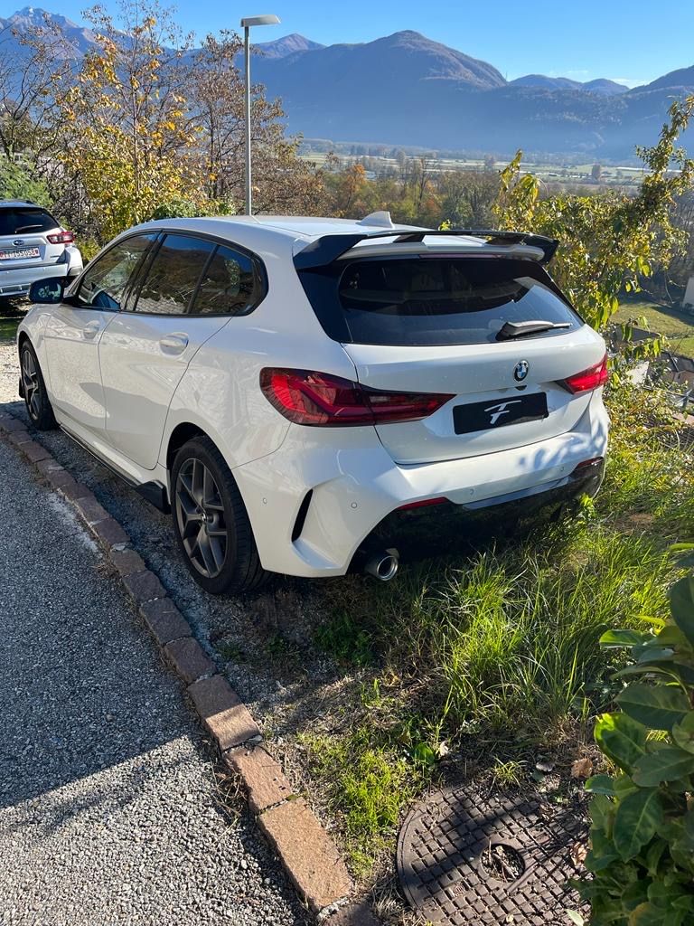 BMW Automobili: BMW 118i Kit M Performance – Usato da Gordola venduto da Kkk 2