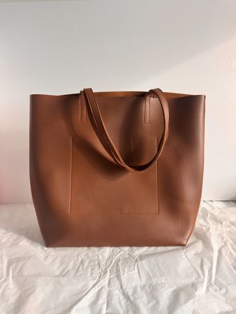 Wunderschöne braune Tasche, neu mit Etikette, NP: 26.-