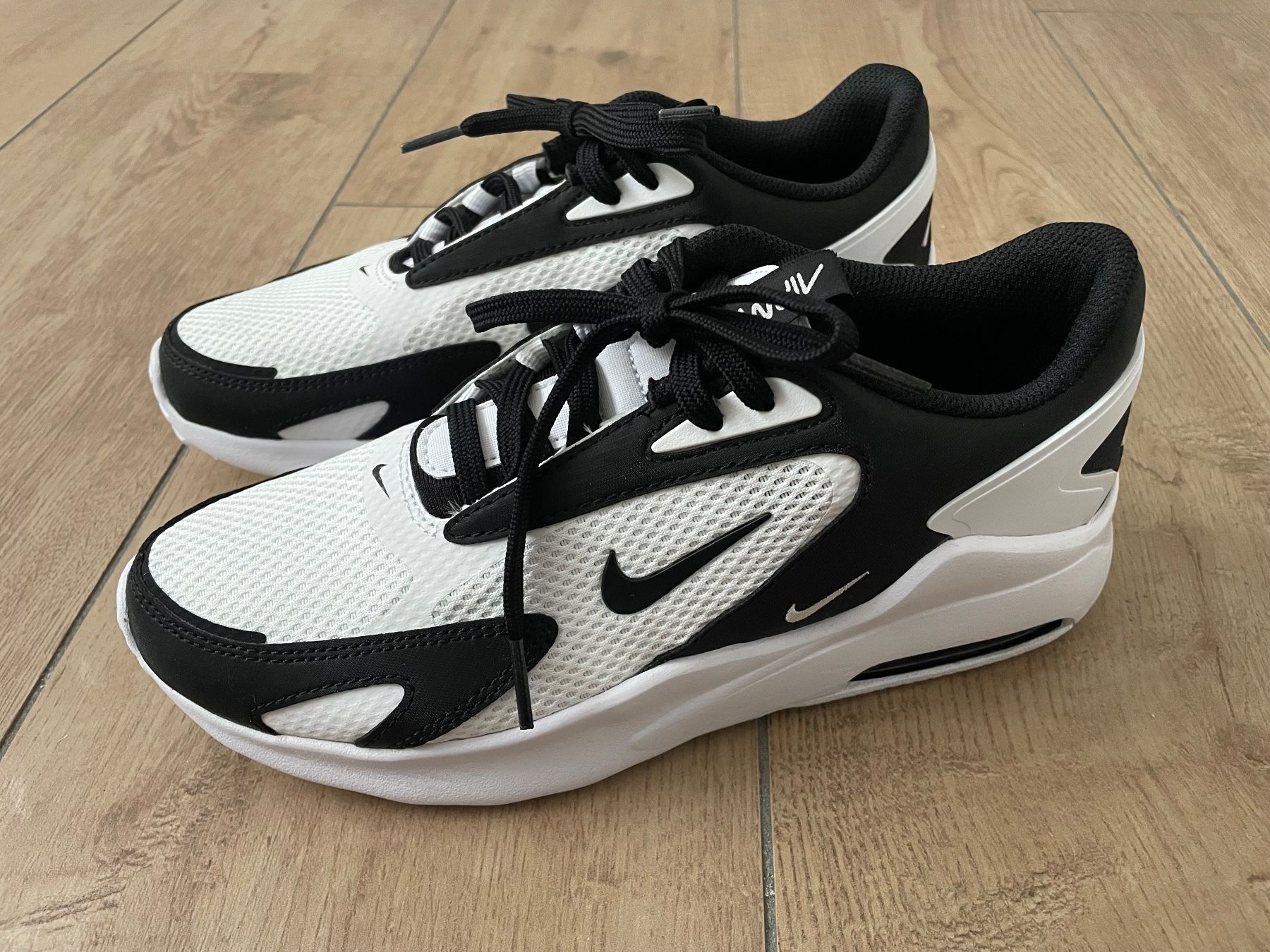 Nike Scarpe da uomo: Nike Air Max Bolt Gr 38.5 NEU – Nuovo (secondo la descrizione) da Waltenschwil venduto da hansnine 1