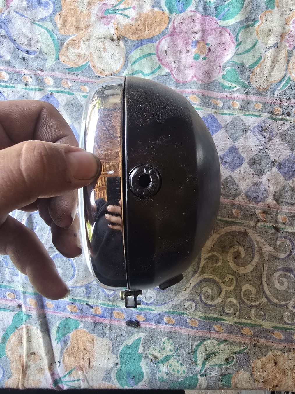 Alle Motorradersatzteile: Motorrad Scheinwerfer 14cm Durchmesser Chrom schwarz Glas – Gebraucht aus Aarberg von 2002stefan 2