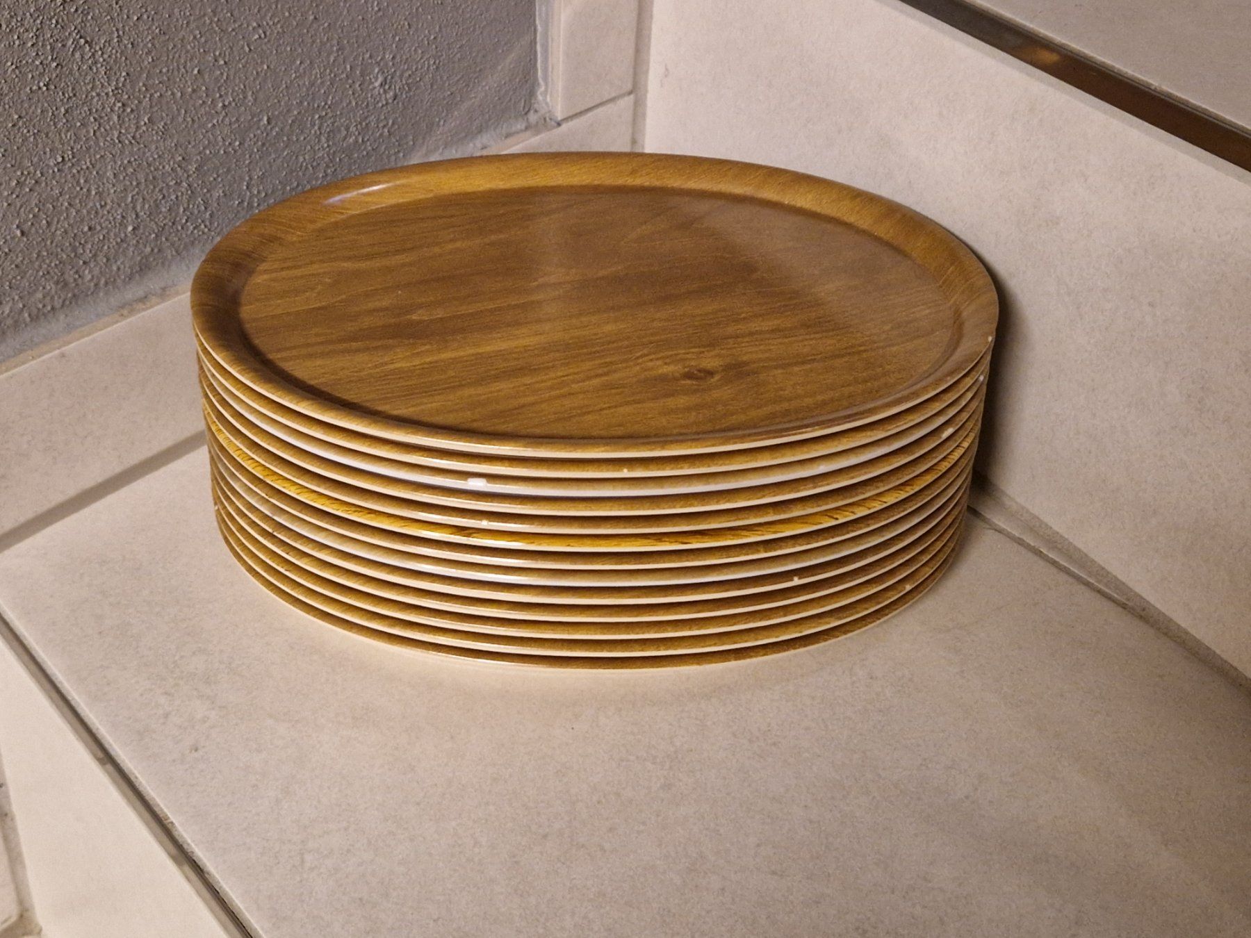 Ornamin Piatti di portata: Ornamin Plateau – Usato da Hombrechtikon venduto da Vre_l9t8