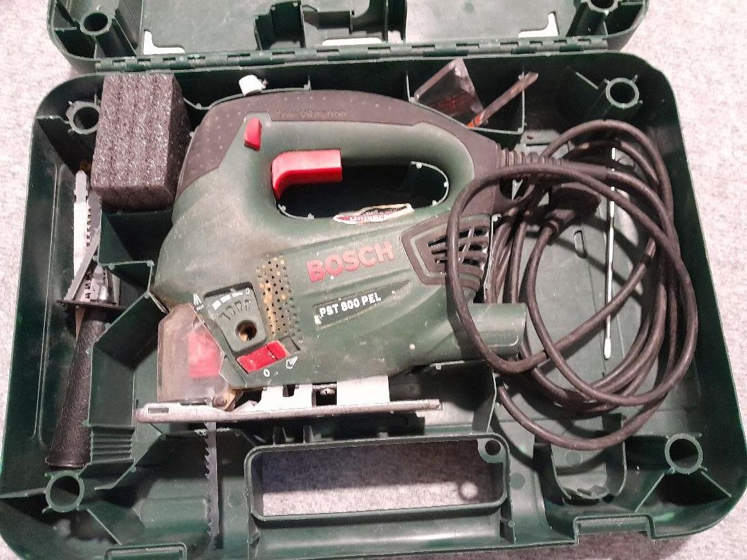 Bosch Seghe: Bosch Stichsäge Mod 800 – Usato da Niederrohrdorf venduto da ohlund98