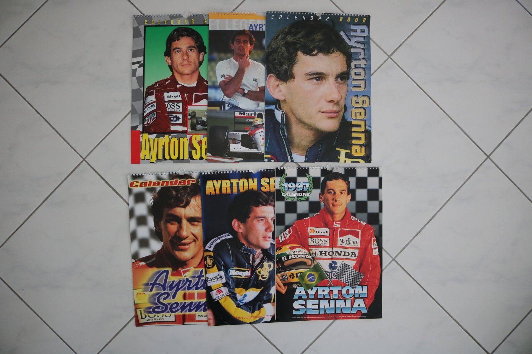 Kalender: Ayrton Senna Bilder 1997 Formel 1 Kalender – Gebraucht aus Rickenbach b. Wil von Byby7 1
