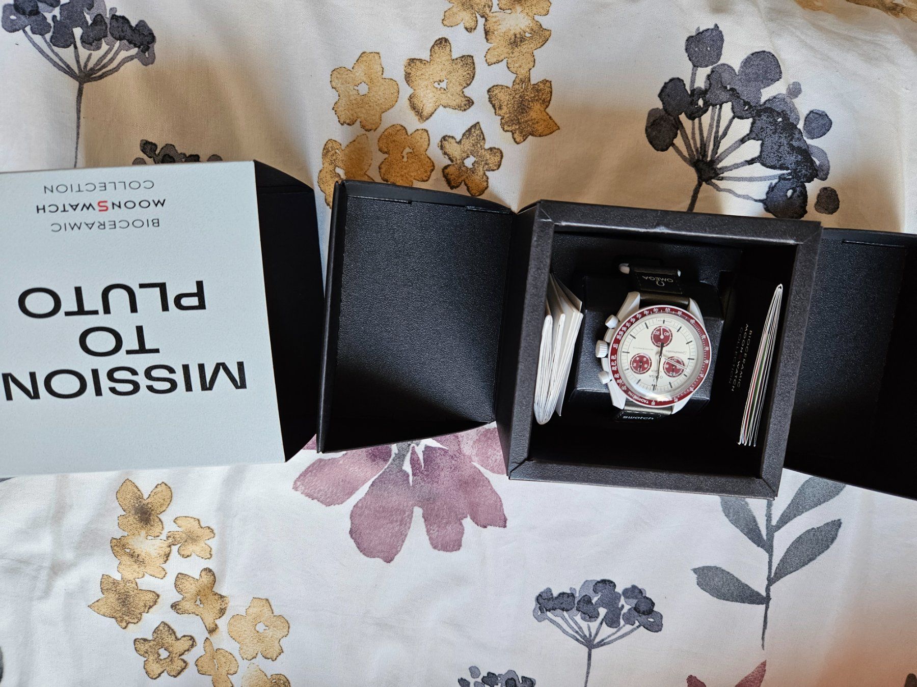 Swatch Orologi: 11 moonswatch – Nuovo e nell'imballaggio originale da Courroux venduto da monnin 3
