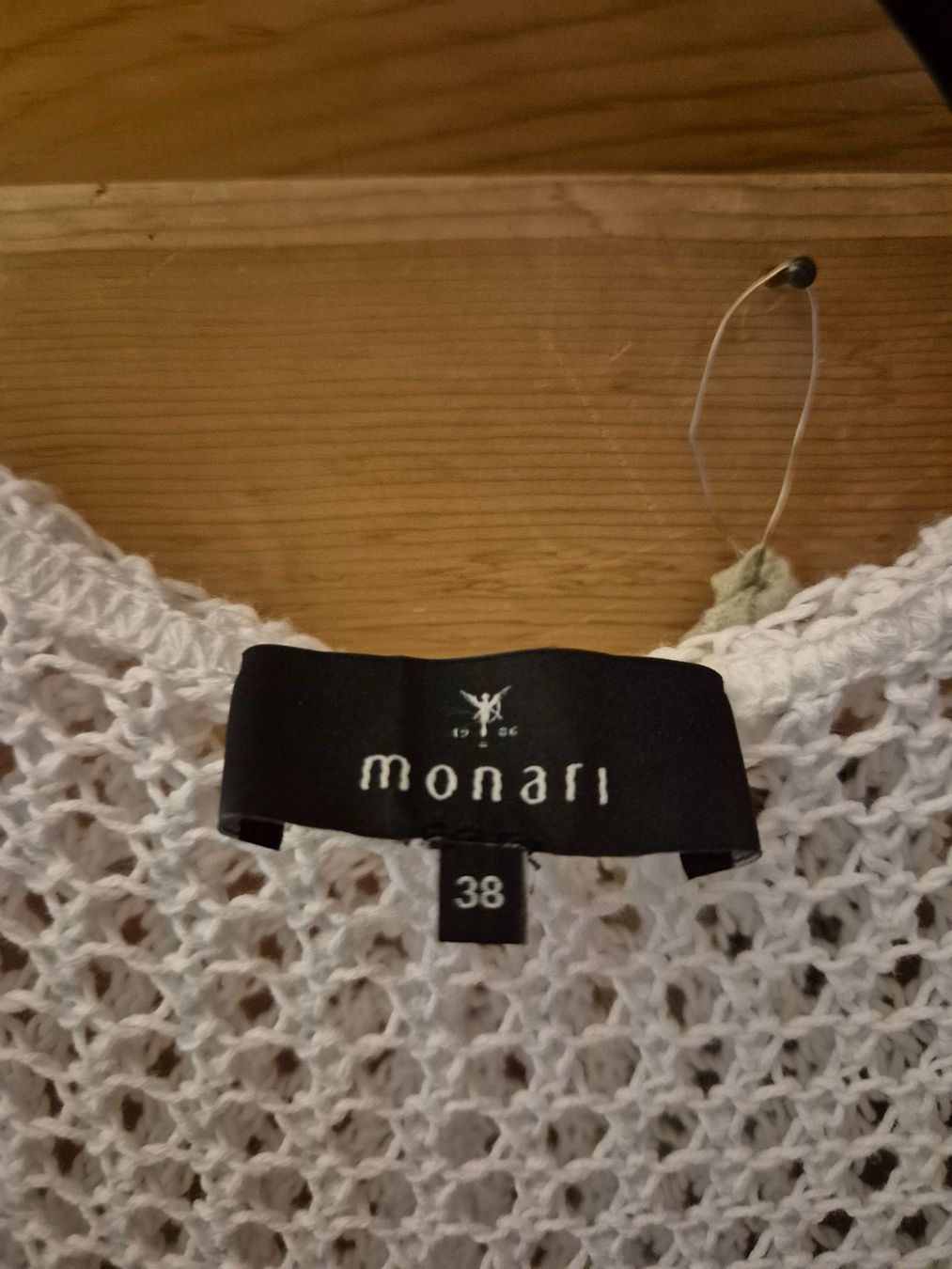 Monari Giacche: Weisse Longstrickjacke von Monari – Nuovo (secondo la descrizione) da Chur venduto da polly07 1