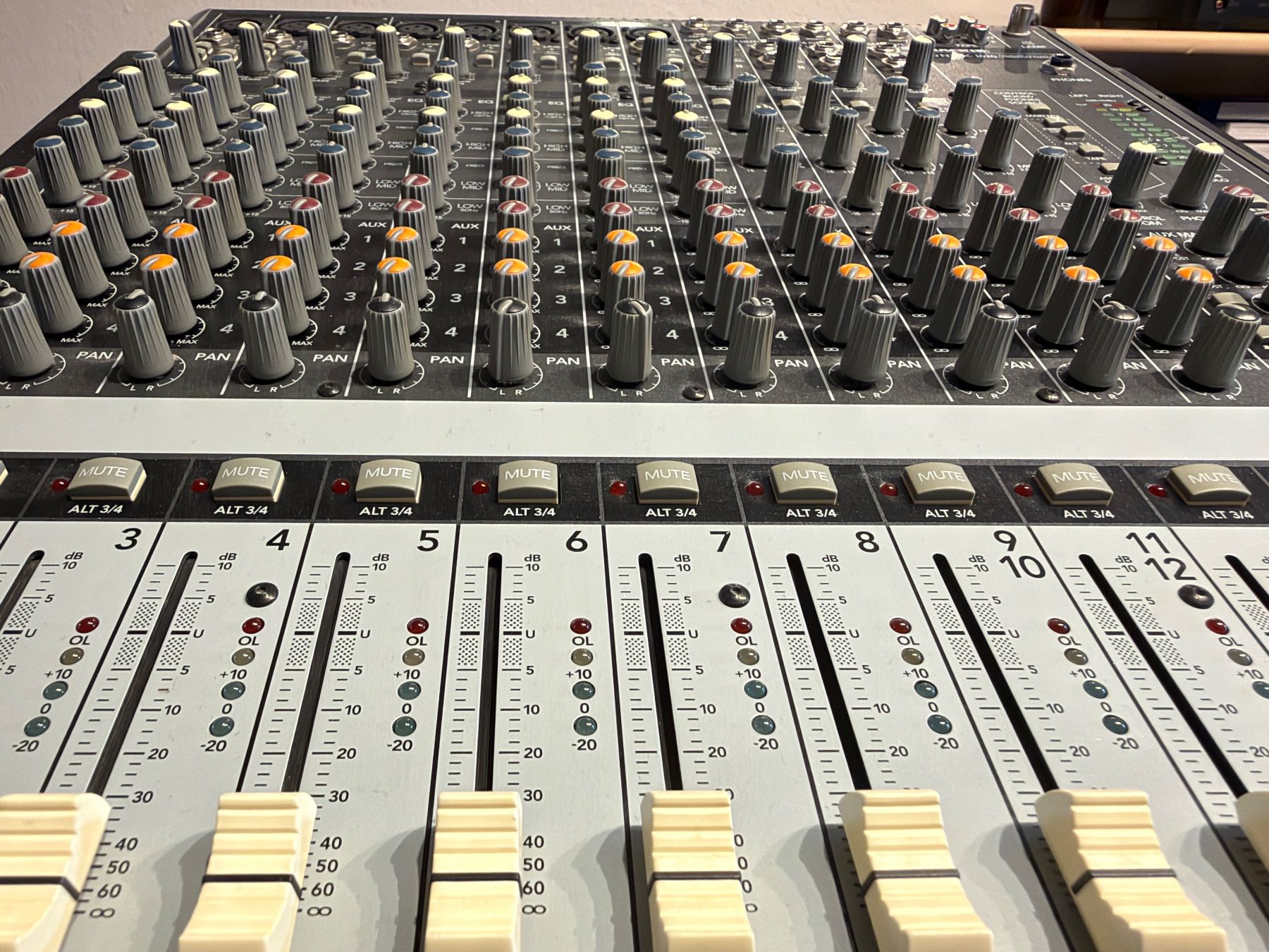 Mackie Platines de mixage: Mackie Onyx 1620 – D'occasion à Eiken par RicardoGepetto 1