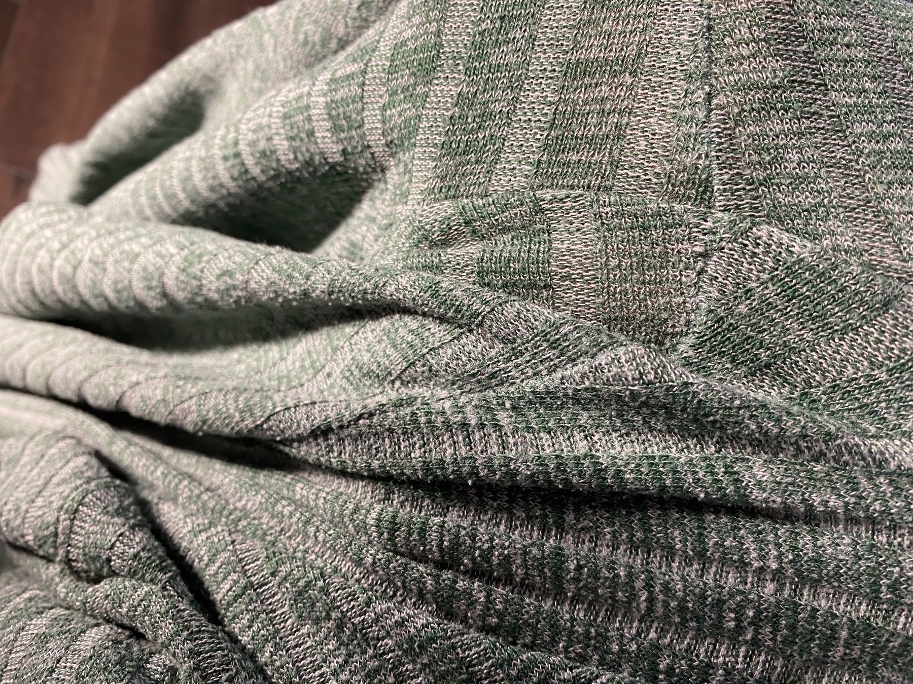 Asos Hosen: Asos Design Curve Hose elastisch grün Gr. 52 – Gebraucht aus Pratteln von a23_j2gs 8