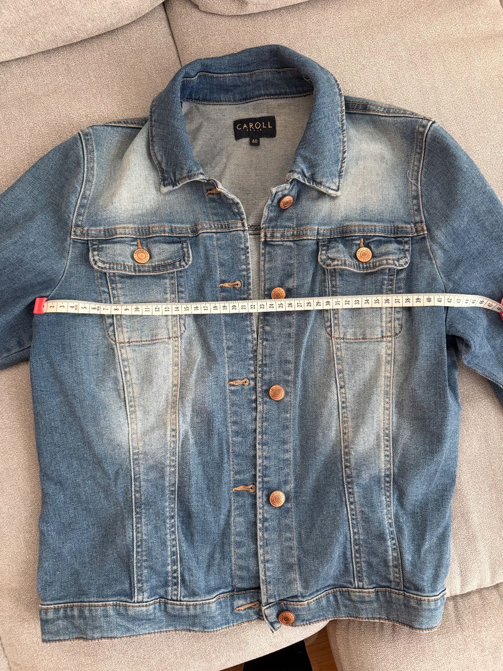 Caroll Giacche: Caroll Denim Jacket - Stylish and Versatile, Size 40 – Usato da Prangins venduto da ale_f88f 3