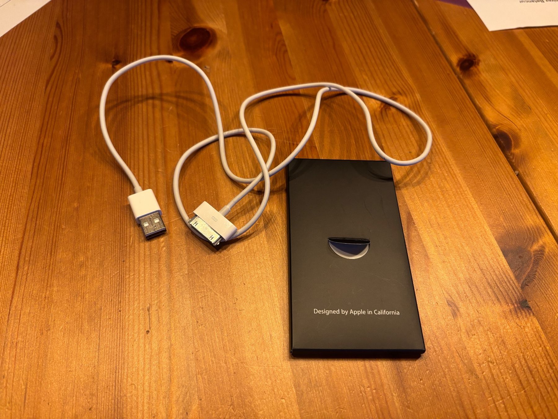 Apple Telefoni cellulari / Smartphones: Apple iPhone 3GS A1303 defekt / Bastlergerät – Difettoso da Ostermundigen venduto da MaxZuercher 2
