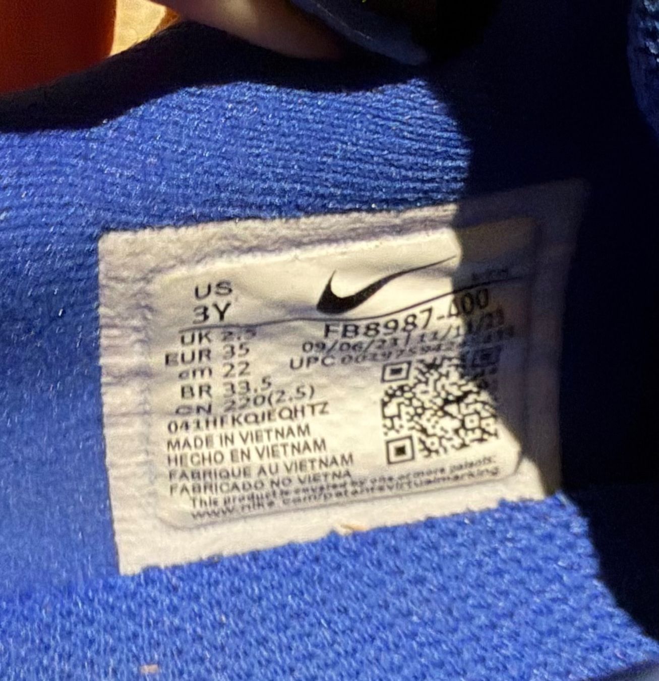 Nike Scarpe per ragazzi: Nike Air Gr.35 – Usato da Conches venduto da edely83 2