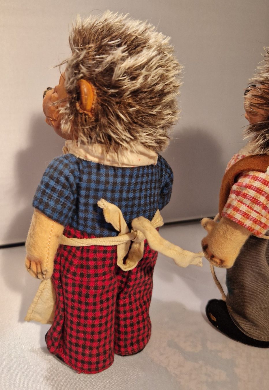 Statuette: Ein Paar. Steiff-Figuren Mecki und Micki. – Usato da Wettingen venduto da perfectTool 3