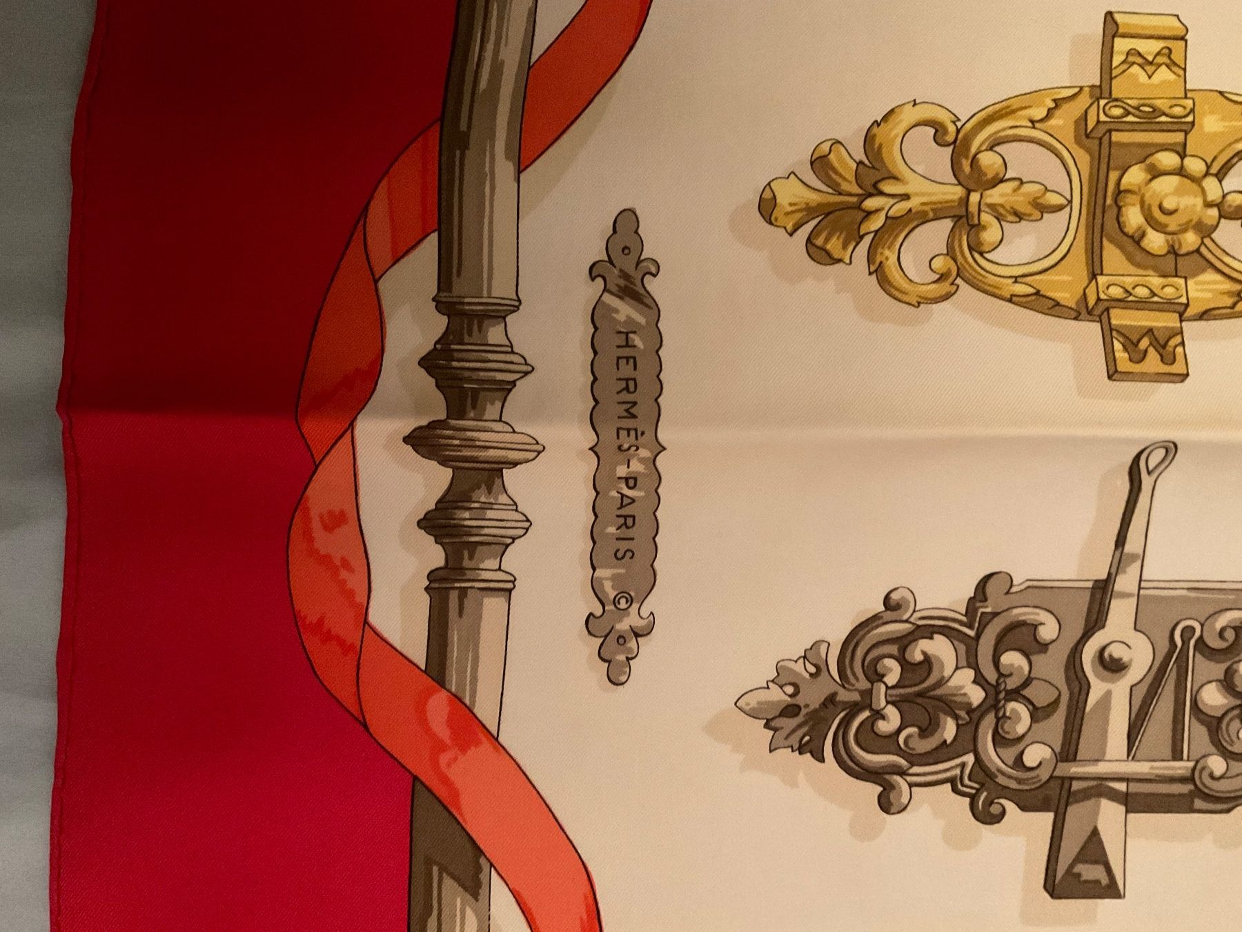 Hermès Foulard & Sciarpe: FOULARD HERMÈS ANNI '70 – Usato da Capolago venduto da mpr_hhh5 1