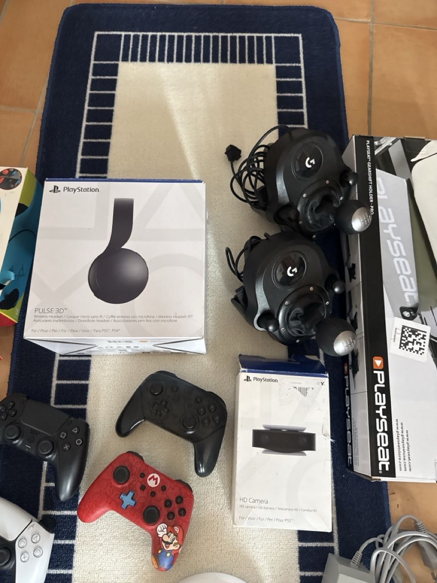 Sony Consoles: Gaming Zubehör Konsole Controller Lenkrad Headset div – D'occasion à Volken par Tanjawolf 6