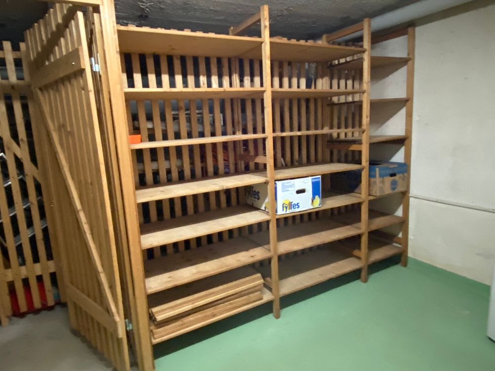 Massive Holzregale für Keller oder Lagerraum Kaufen auf Ricardo