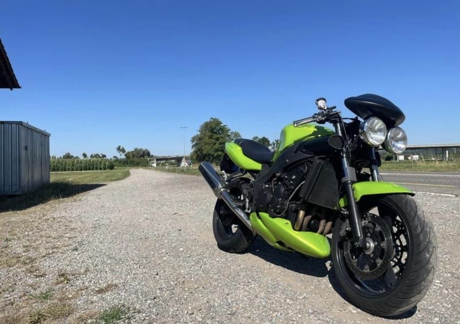 Triumph Strasse: Triumph Speed Four – Gebraucht aus Landschlacht von kir_6zck