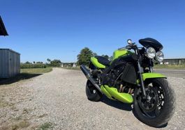 Triumph Speed Four