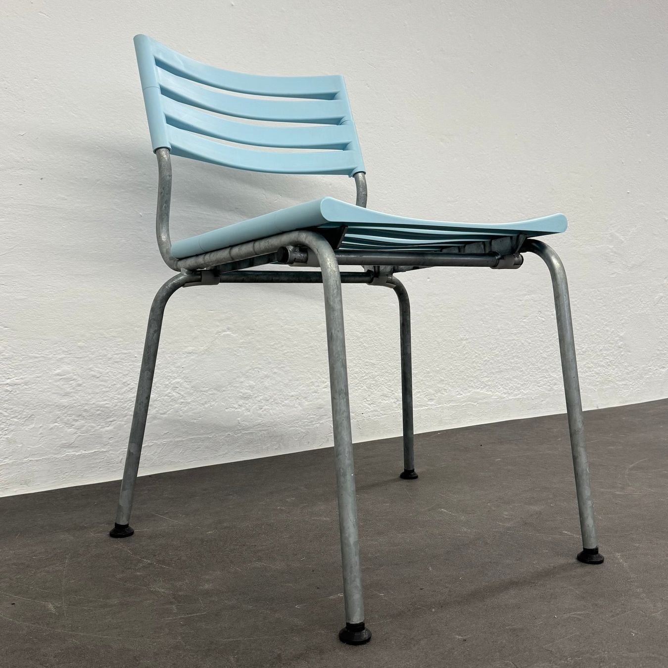 Stühle: Moobel Classic Gartenstuhl Hellblau – Gebraucht aus Schönenwerd von mcofficeshop 5