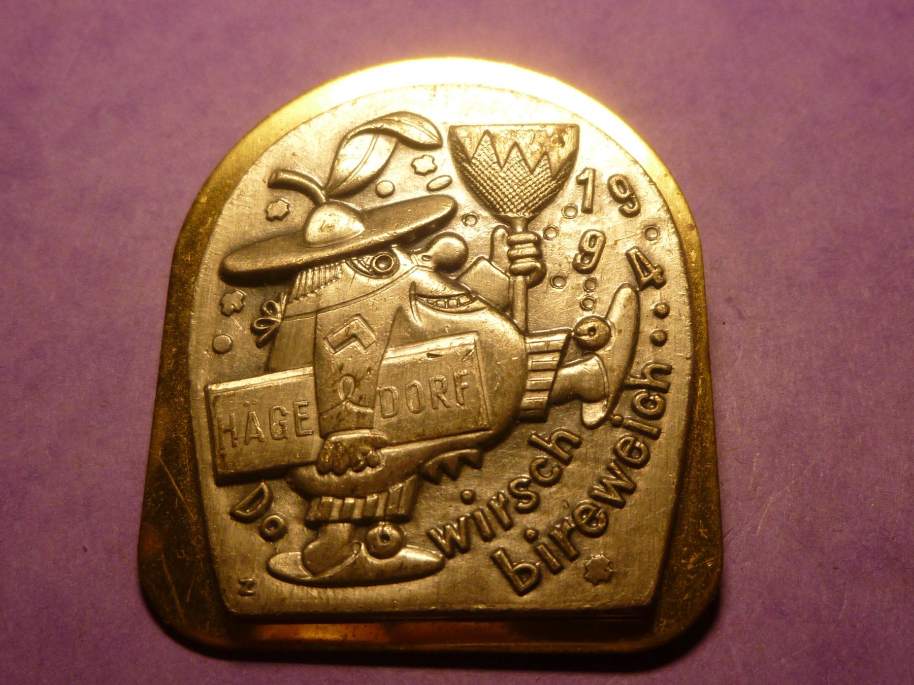 Plaquettes & Badges: HÄGEDORF 1994 GOLD – D'occasion à Ried (Muotathal) par Mandarin02