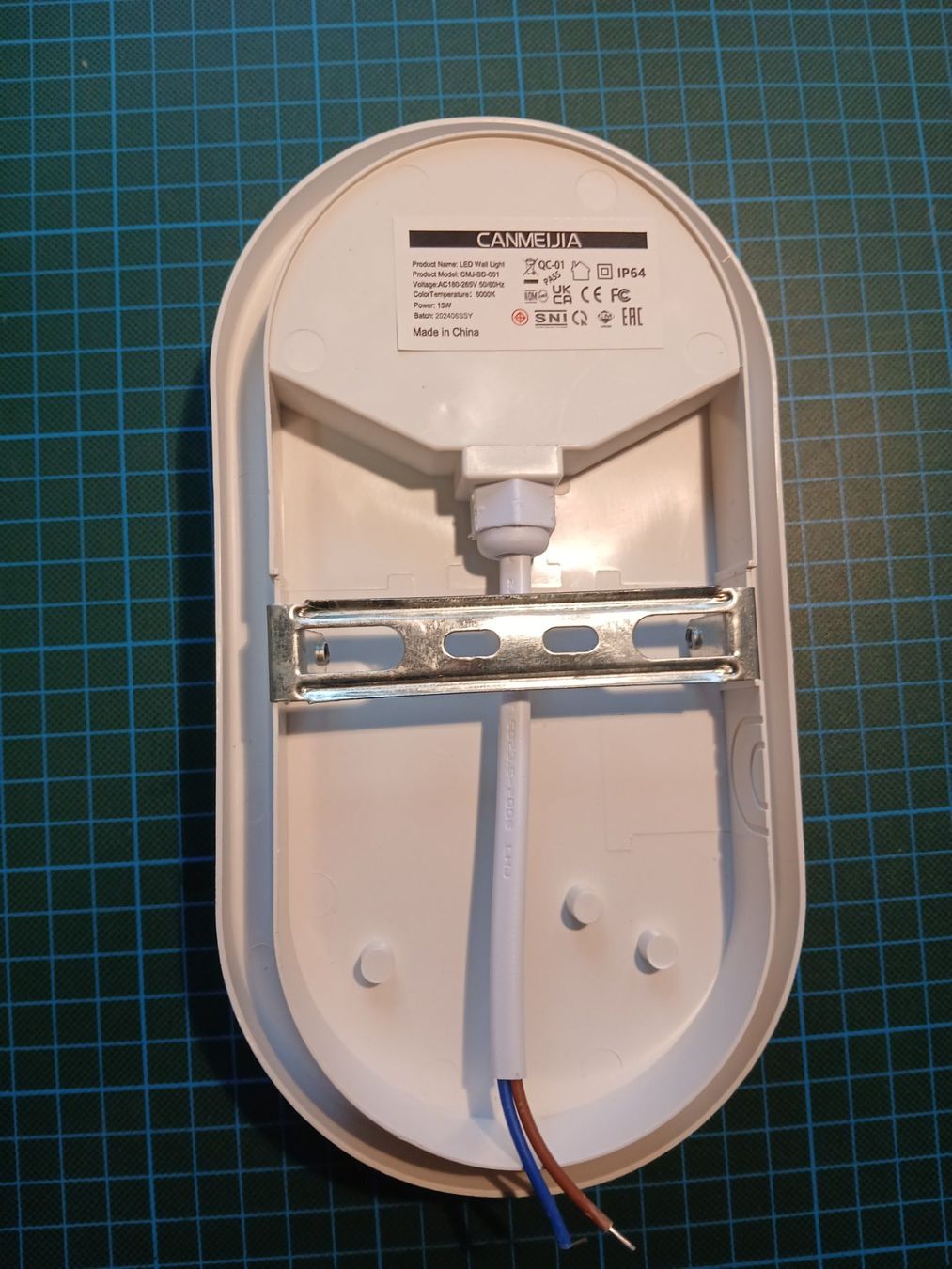 Lampen: LED 15W Oval Lampe Neu Licht weiss – Gebraucht aus Derendingen von Gaston.J 5