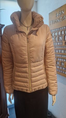 Lässige GUESS Jacke, Gr. M, beige