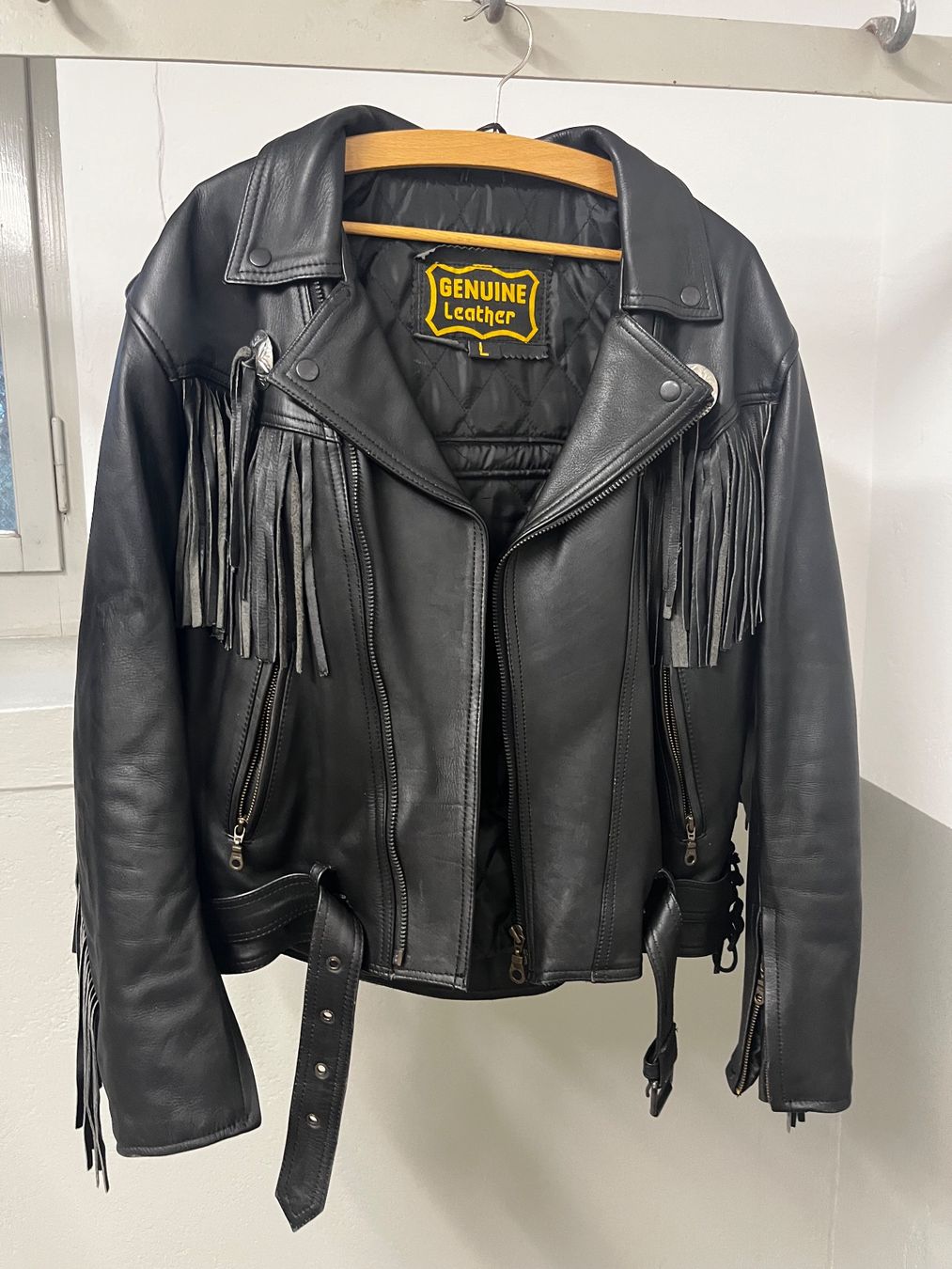Giacche: Fransen Lederjacke Motorrad Grösse L – Usato da Bern venduto da Romingerre