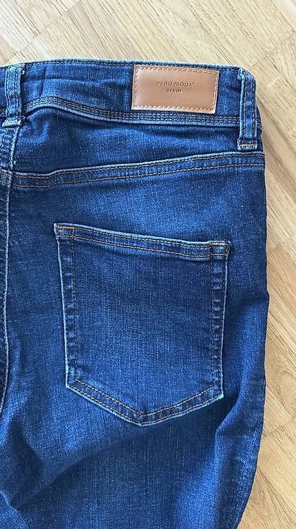 Jeans: Denim Jeans Vero Moda Gr. 36 – Gebraucht aus Basel von R__Mueller 1