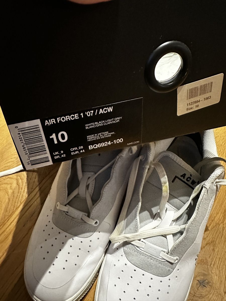 Nike Chaussures hommes: Nike Air Force 1 A-COLD-WALL – D'occasion à Düdingen par kleidungsmarktplatz 6