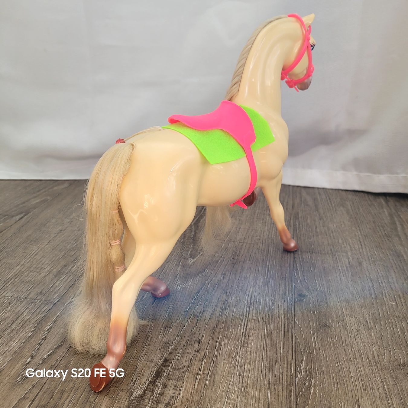 Spielzeuge: Barbie Pferd Isabellfarben – Gebraucht aus Niederbuchsiten von klengyel 3
