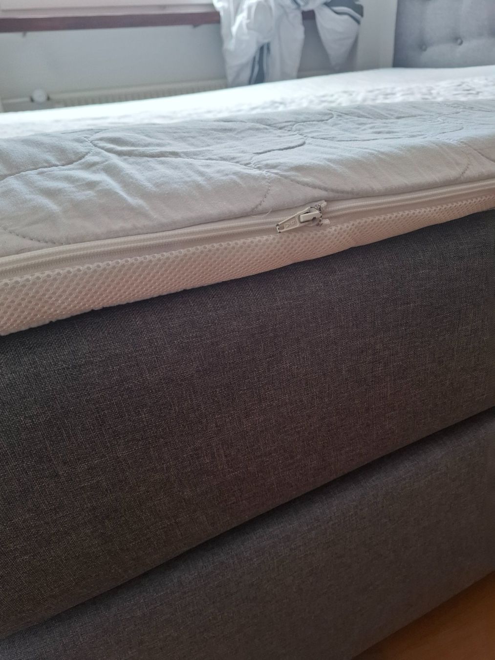 Betten: Boxspringbett – Gebraucht aus Hombrechtikon von tatjana.kaelin 2
