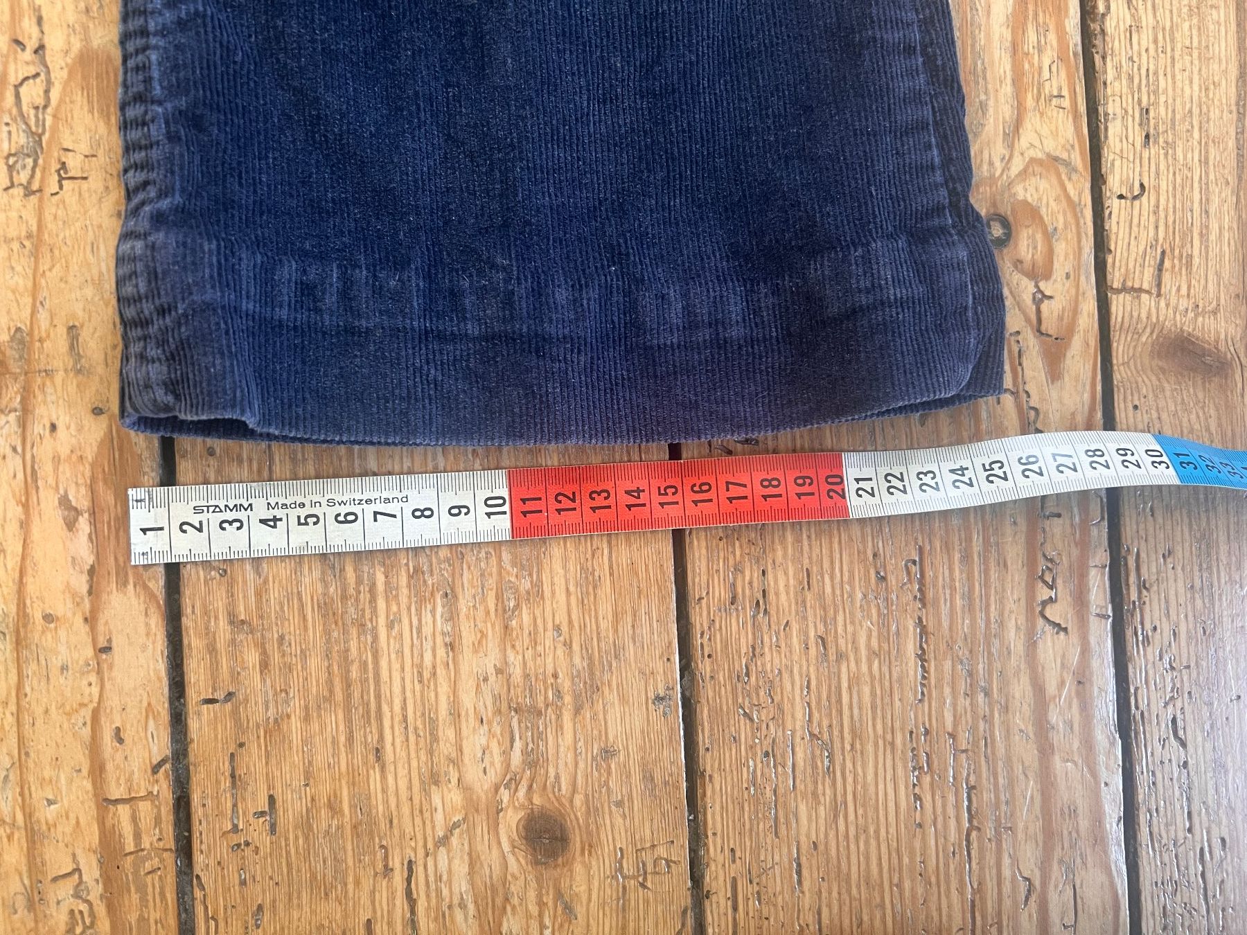 Levi's Hosen: Levi's, cord blau, vintage, white Tab – Gebraucht aus Kreuzlingen von kek_1 4