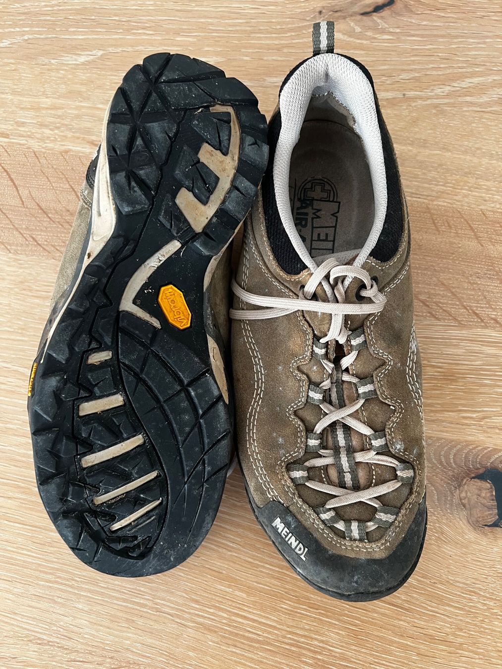 Meindl Herrenschuhe: Meindl Wanderschuhe – Gebraucht aus Oberwil-Lieli von Jo-Ke 3