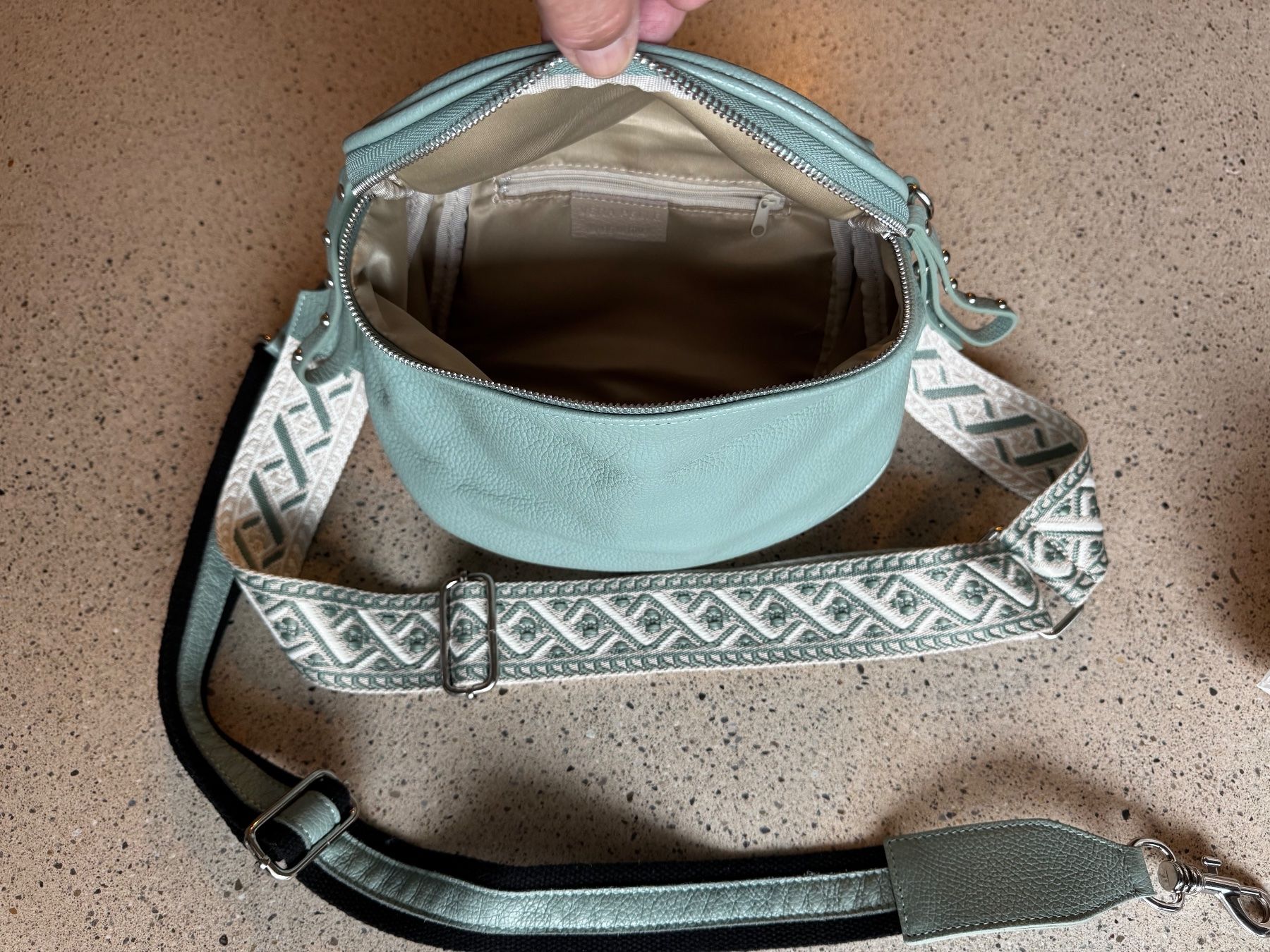 Taschen für Damen: Tolle Tasche – Neu (gemäss Beschreibung) aus Uerkheim von erdf 3